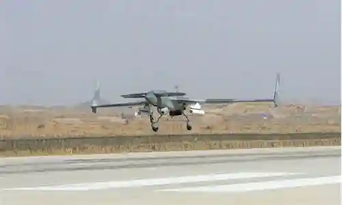 重骑兵阵容搭配谁是c
