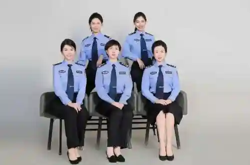 四警花阵容_2插图