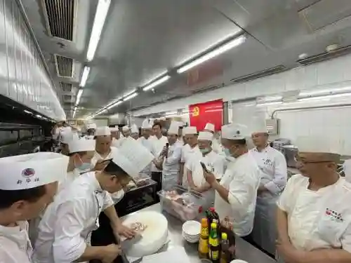 厨师怎么搭配阵容