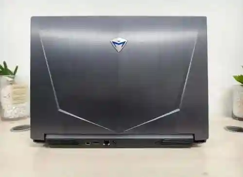 核武器8rtx插图1