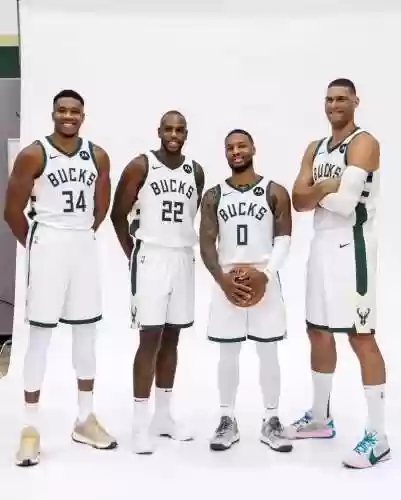 雄鹿官方阵容搭配,雄鹿队伍插图 雄鹿官方阵容搭配,雄鹿队伍插图